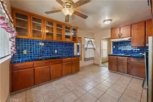 10425 Pace, Los Angeles, CA 90002 - Photo 6