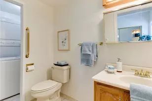 13361 N Fairfield Ln, Seal Beach, CA 90740 - Photo 22