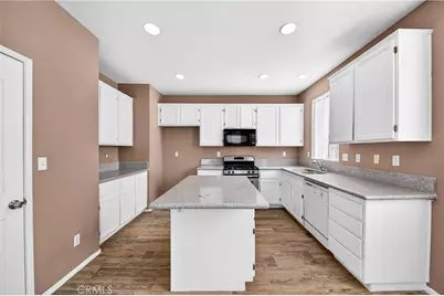 13889 Misty, Victorville, CA 92392 - Photo 16