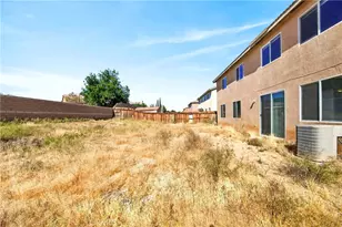 13889 Misty, Victorville, CA 92392 - Photo 46