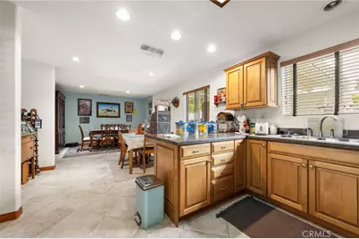 12681 Bryant, Yucaipa, CA 92399 - Photo 36