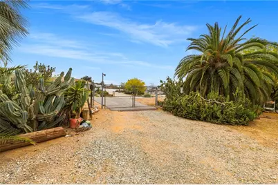 12681 Bryant, Yucaipa, CA 92399 - Photo 52