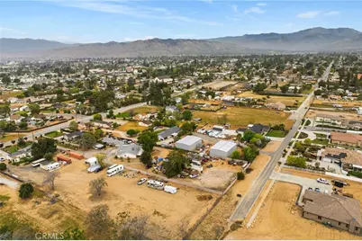 12681 Bryant, Yucaipa, CA 92399 - Photo 10