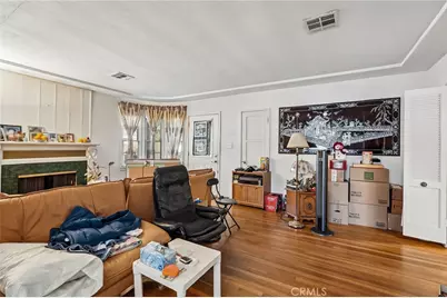 2209 Queensberry, Pasadena, CA 91104 - Photo 10