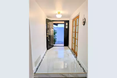 9466 Warbler, Fountain Valley, CA 92708 - Photo 8