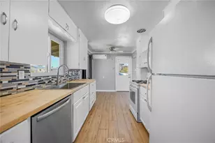 74401 Pinon, 29 Palms MCB, CA 92277 - Photo 12