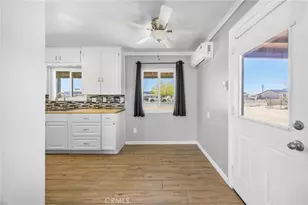 74401 Pinon, 29 Palms MCB, CA 92277 - Photo 6