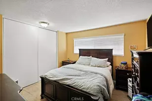 18601 Collins, Tarzana, CA 91356 - Photo 6