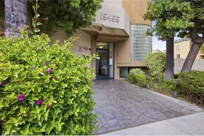 15455 Sherman Way #27, Van Nuys, CA 91406 - Photo 32