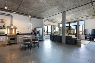 835 Locust Avenue #419, Long Beach, CA 90813 - Photo 1