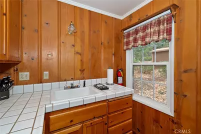 41496 Oak, Big Bear Lake, CA 92315 - Photo 22