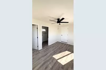 1320 E 48th, Los Angeles, CA 90011 - Photo 6