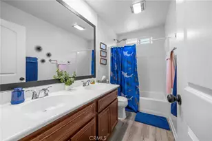 14554 Rochester, Chino, CA 91710 - Photo 24