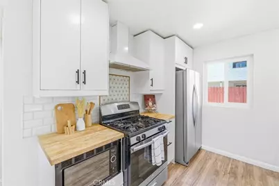 12177 Pluto, Victorville, CA 92392 - Photo 14