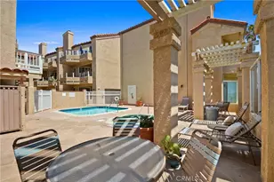 2000 Pacific Coast Hwy, Huntington Beach, CA 92648 - Photo 10