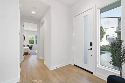 124 Chant, Irvine, CA 92618 - Photo 18