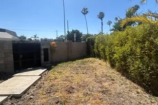 75 Adams Ave, Huntington Beach, CA 92648 - Photo 4