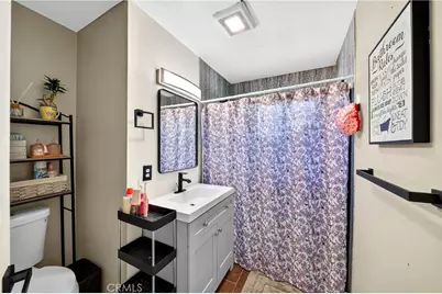 21017 Violeta Avenue, Lakewood, CA 90715 - Photo 8
