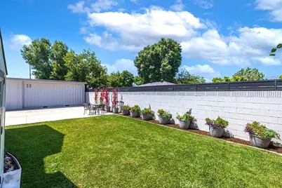 16423 California Avenue, Bellflower, CA 90706 - Photo 42