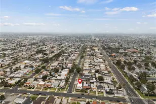 1425 W 79th, Los Angeles, CA 90047 - Photo 26