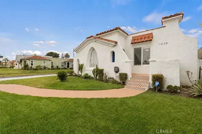 1425 W 79th, Los Angeles, CA 90047 - Photo 2