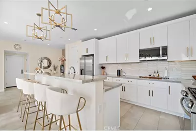 2573 Elden Avenue #D, Costa Mesa, CA 92627 - Photo 4