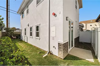 2573 Elden Avenue #D, Costa Mesa, CA 92627 - Photo 38