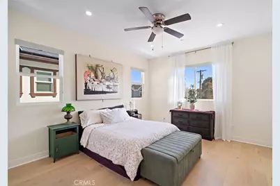 2573 Elden Avenue #D, Costa Mesa, CA 92627 - Photo 28