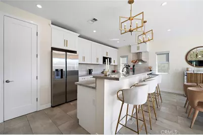 2573 Elden Avenue #D, Costa Mesa, CA 92627 - Photo 16