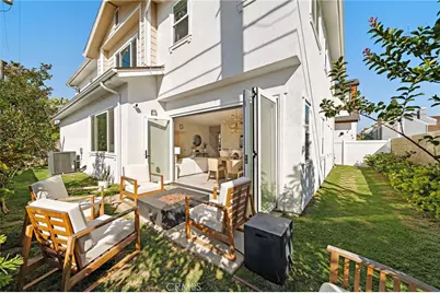 2573 Elden Avenue #D, Costa Mesa, CA 92627 - Photo 18
