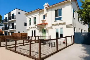 2924 12th #2926 1/2, Los Angeles, CA 90018 - Photo 2