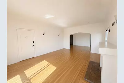 2924 12th #2926 1/2, Los Angeles, CA 90018 - Photo 8