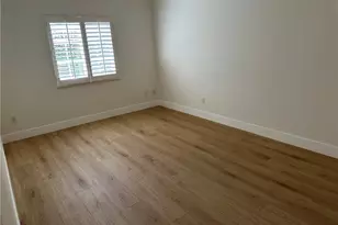 722 S Oxford Ave, Los Angeles, CA 90005 - Photo 14