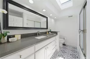 2202 W Oceanfront, Newport Beach, CA 92663 - Photo 12