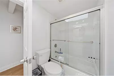 2202 W Oceanfront, Newport Beach, CA 92663 - Photo 14