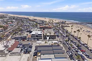 2202 W Oceanfront, Newport Beach, CA 92663 - Photo 28