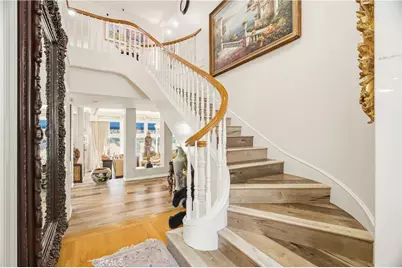 1 Royal Saint George, Newport Beach, CA 92660 - Photo 4