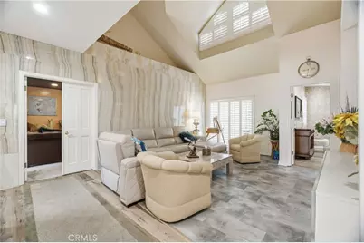 1 Royal Saint George, Newport Beach, CA 92660 - Photo 32