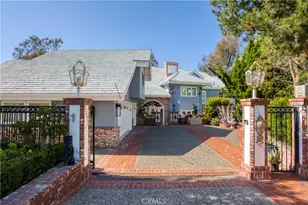 1 Royal Saint George, Newport Beach, CA 92660 - Photo 1
