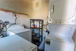 8480 Virginia, South Gate, CA 90280 - Photo 12