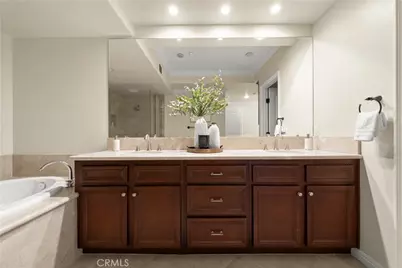 401 Bernard Street #409, Costa Mesa, CA 92627 - Photo 46