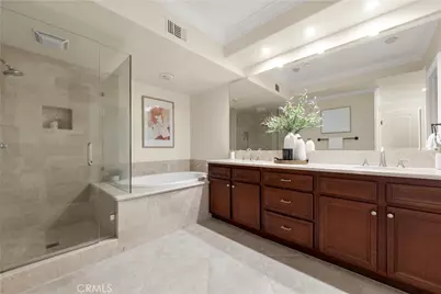 401 Bernard Street #409, Costa Mesa, CA 92627 - Photo 44