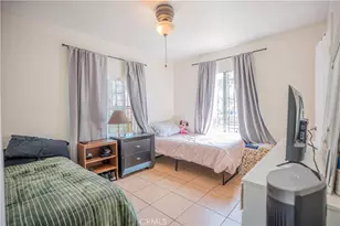 720 E 95th St, Los Angeles, CA 90002 - Photo 14