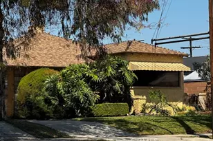 10815 S Hoover, Los Angeles, CA 90044 - Photo 2
