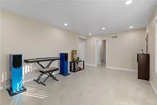520 St S Adria St, Anaheim, CA 92802 - Photo 8