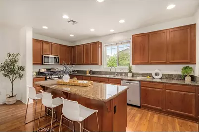 118 N Orange Avenue, Brea, CA 92821 - Photo 16