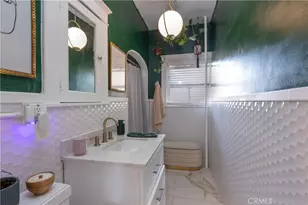 800 Pacific Ave, Long Beach, CA 90813 - Photo 8