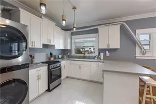 800 Pacific Ave, Long Beach, CA 90813 - Photo 12