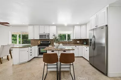 13702 Malena, Tustin, CA 92780 - Photo 8