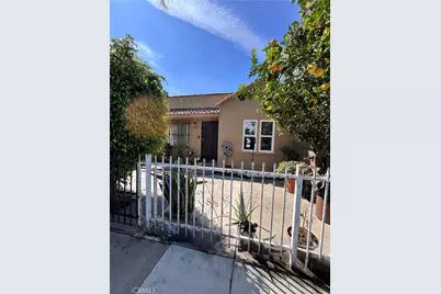 1634 W Parade, Long Beach, CA 90810 - Photo 2